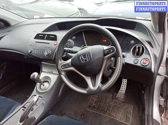 купить фонарь крышки багажника правый на Honda Civic 8 (2005 - 2011)