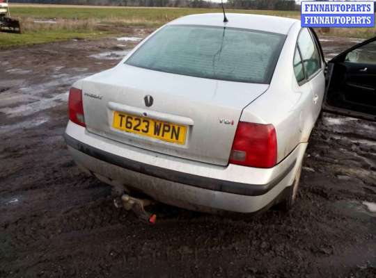 купить подстаканник на Volkswagen Passat 5 (1996 - 2000)