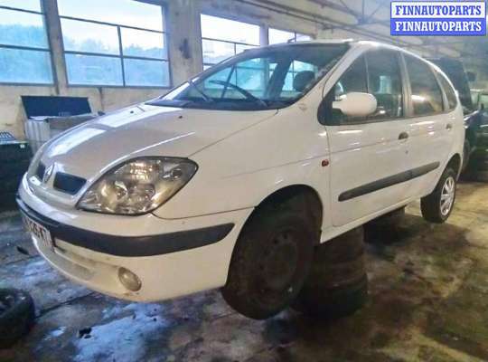 накладка декоративная (молдинг) крышки (двери) багажника RN753235 на Renault Scenic 1 (1996 - 2003)