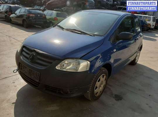 Поводок дворника на Volkswagen Fox (5Z)