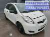 купить решетка (заглушка) в бампер центральная на Toyota Yaris 2 (2005 - 2011)