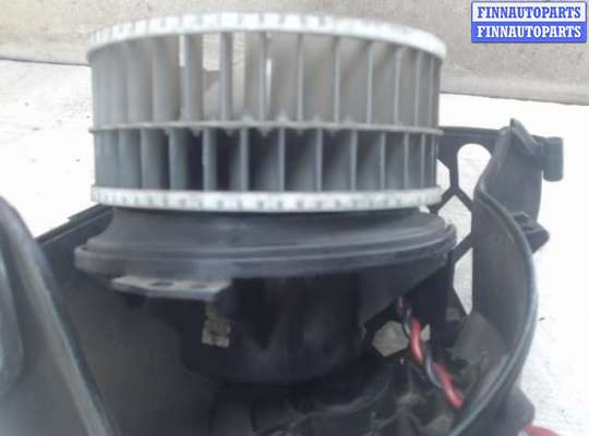 купить Двигатель отопителя на Chrysler Voyager (2001 - 2007)