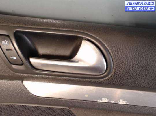 Купить Ручка боковой двери внутренняя на Volkswagen Golf 5 (2004 - 2009) Ручка боковой двери внутренняя VG2564164 на Volkswagen Golf 5 (2004 - 2009)