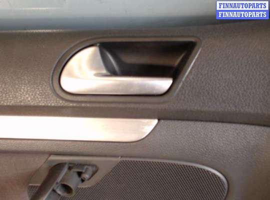 купить Ручка боковой двери внутренняя на Volkswagen Golf 5 (2004 - 2009)