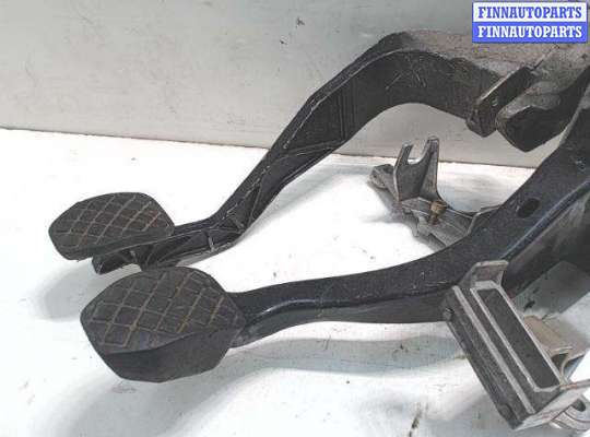 Педальный узел (педаль) на Audi A4 (8D, B5)