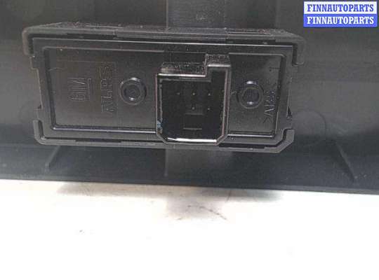 купить Кнопка стеклоподъемника на Opel Zafira B (2005 - 2012)