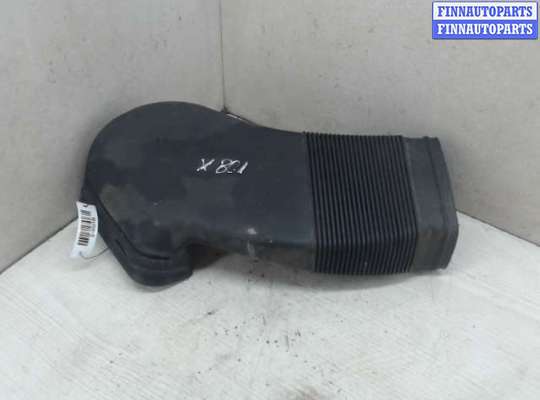 купить Воздухозаборник на Volkswagen Passat 5 (1996 - 2000)