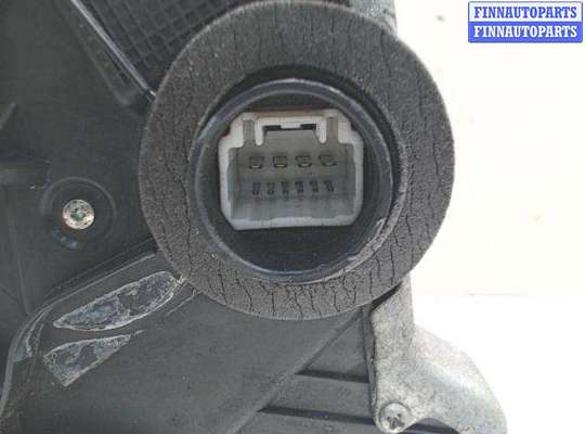 купить Замок боковой двери на Toyota Avensis (2009 - 2015)