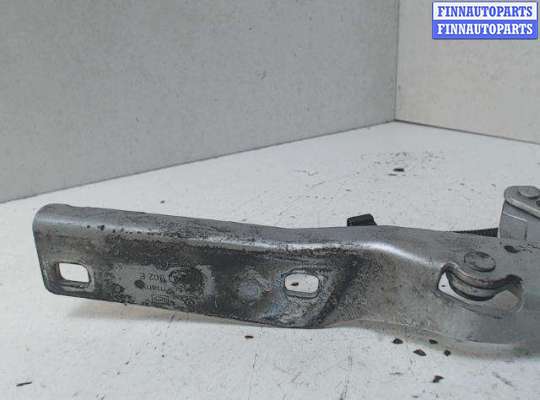 купить Петля капота на Volkswagen Passat 6 (2005 - 2010)