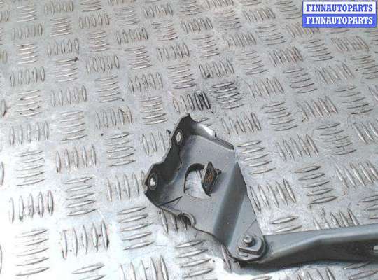 купить Петля капота на Audi A4 (B8) (2008 - 2018)