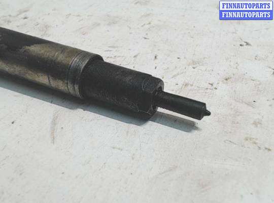 купить Форсунка топливная на Citroen Xsara Picasso (2004 - 2012)