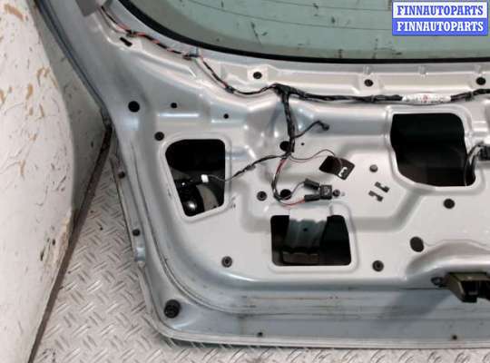 купить Дверь задняя на Nissan Primera P11 (1996 - 2002)