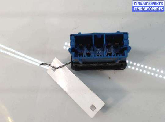 купить Блок кнопок на Citroen Xsara Picasso (2004 - 2012)