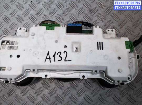 купить Щиток приборов на Honda Jazz I (2002 - 2008)