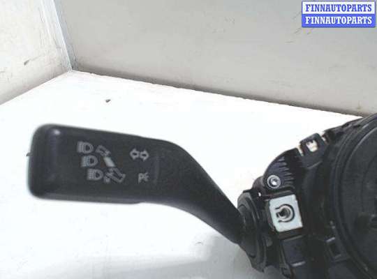 купить Переключатель поворотов (света) на Skoda Octavia A5 (2004 - 2012)