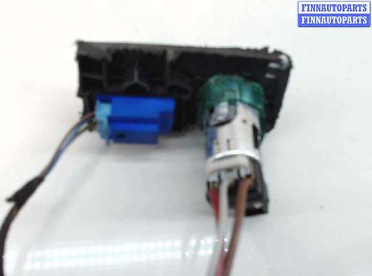 купить Прикуриватель на Honda CRV (2002 - 2006)