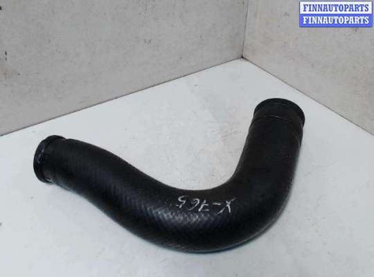 купить Патрубок интеркулера на Mazda MPV I (1994 - 1999)