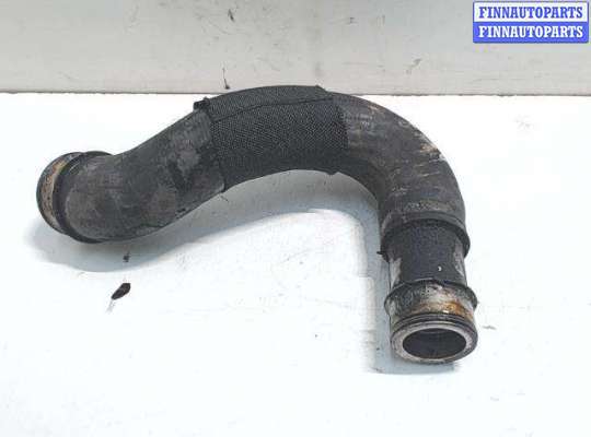 купить Патрубок интеркулера на Volkswagen Touareg I (2000 - 2010)