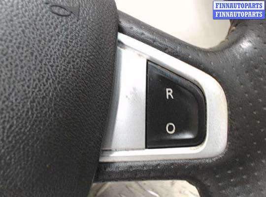 купить Кнопка руля на Renault Megane III (2009 - 2014)