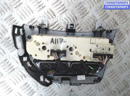 Переключатель отопителя FO1996910 на Ford Focus 3 (2011 - 2019)
