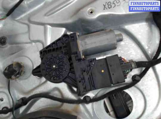 купить Двигатель стеклоподъемника на Volkswagen Passat 5 (1996 - 2000)