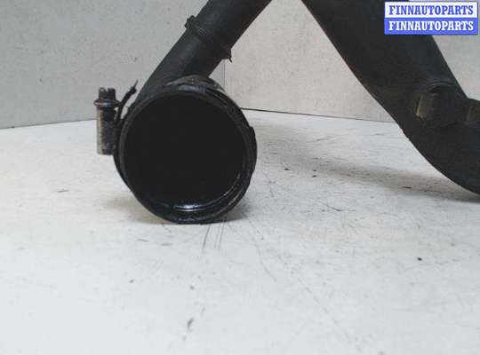 купить Патрубок интеркулера на Opel Vivaro (2001-...)