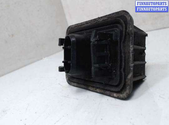 Поддомкратник на BMW X1 (E84)