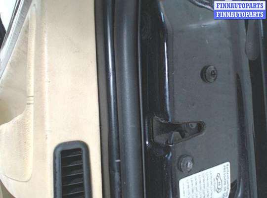 купить Замок боковой двери на Volkswagen Touareg I (2000 - 2010)