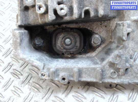 купить Подушка КПП на Nissan Juke (2010-2019)