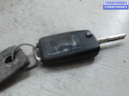 купить Ключ зажигания на Volkswagen Passat 5 (2000 - 2005)