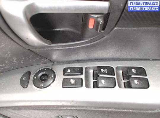 купить Блок кнопок стеклоподъемников на Hyundai Santa Fe (2005 - 2012)