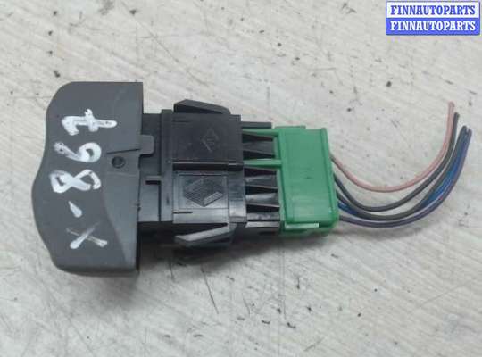 Кнопка центрального замка RN1415983 на Renault Scenic I (1996 - 2002)