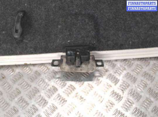 купить Замок задней двери на Skoda Rapid (2012-2020)