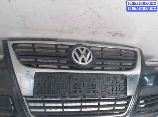 купить Решетка радиатора на Volkswagen Passat 6 (2005 - 2010)