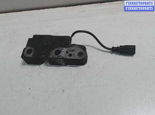 купить Замок капота на Skoda Yeti (2009-2018)