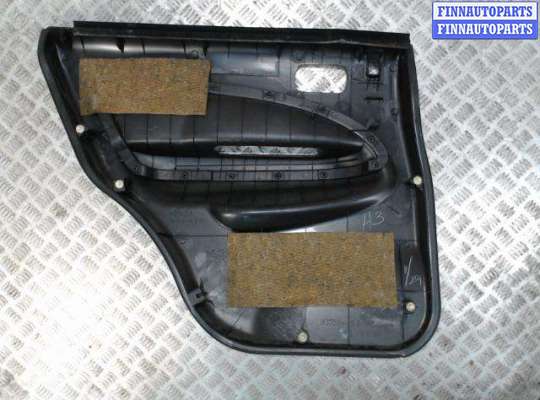 купить Обшивка боковой двери на Honda HRV