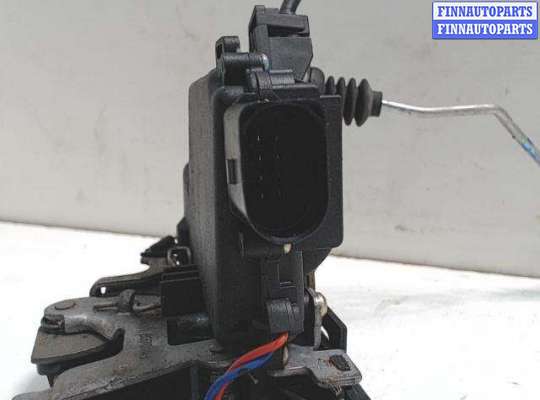 купить Замок боковой двери на Volkswagen Passat 5 (1996 - 2000)