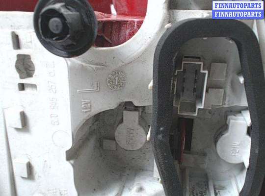 Фонарь задний на Skoda Yeti (5L)