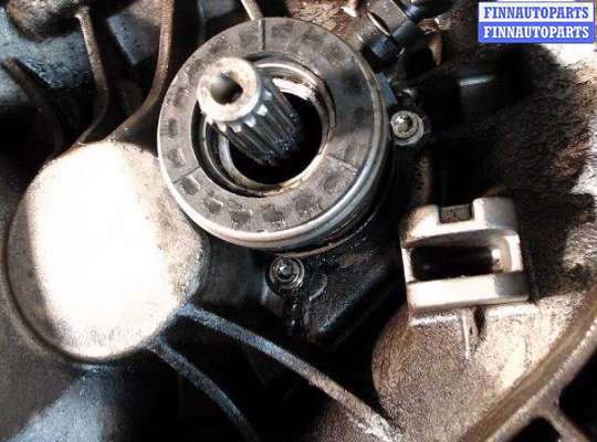 Вилка выжимного подшипника OP2252323 на Opel Astra H (2004 - 2010)