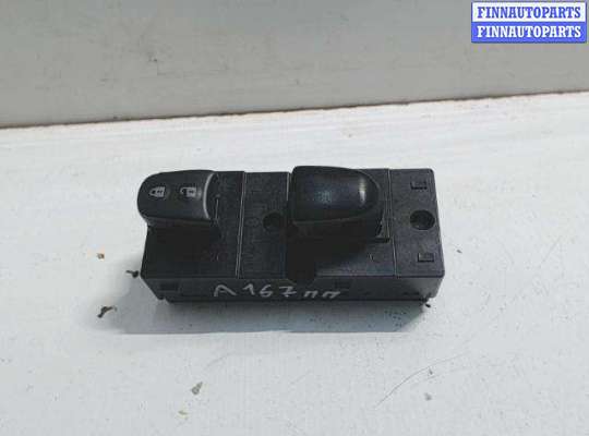 купить Блок кнопок на Nissan Juke (2010-2019)