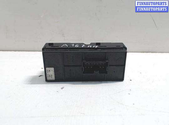 купить Блок кнопок на Nissan Juke (2010-2019)