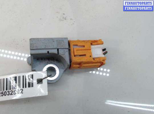 купить Датчик удара на Mazda 6 II (2007 - 2013)