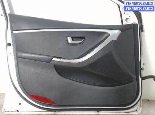 купить Обшивка боковой двери на Hyundai i30 GD (2012 - 2017)