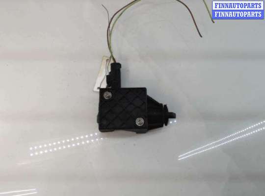 Замок лючка бензобака