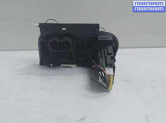 купить Кнопка включения противотуманных фар на Mitsubishi Colt VI (2002 - 2012)