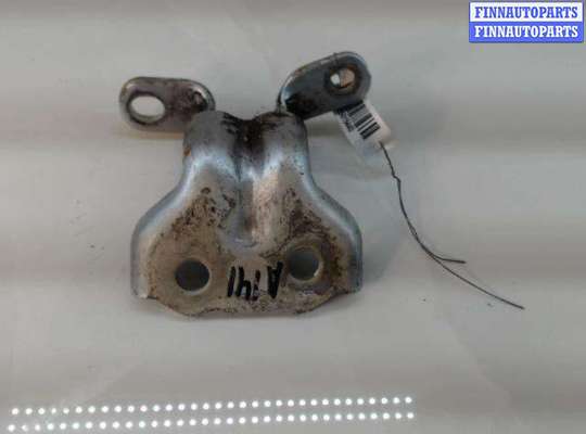 купить Петля боковой двери на KIA Sorento I (2002 - 2009)