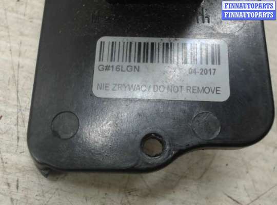 Резистор (сопротивление) отопителя на Honda Civic VI (EJ, EK, EM1)