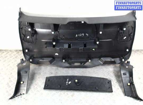 купить Обшивка задней двери на Citroen C4 Grand Picasso II (2014 - 2016)