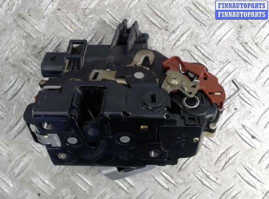 купить Замок боковой двери на Audi A4 (B6) (2000 - 2004)