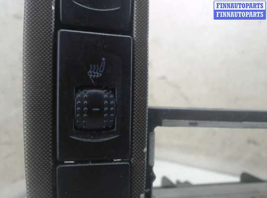 купить Кнопка подогрева сидения на Volkswagen Passat 5 (1996 - 2000)
